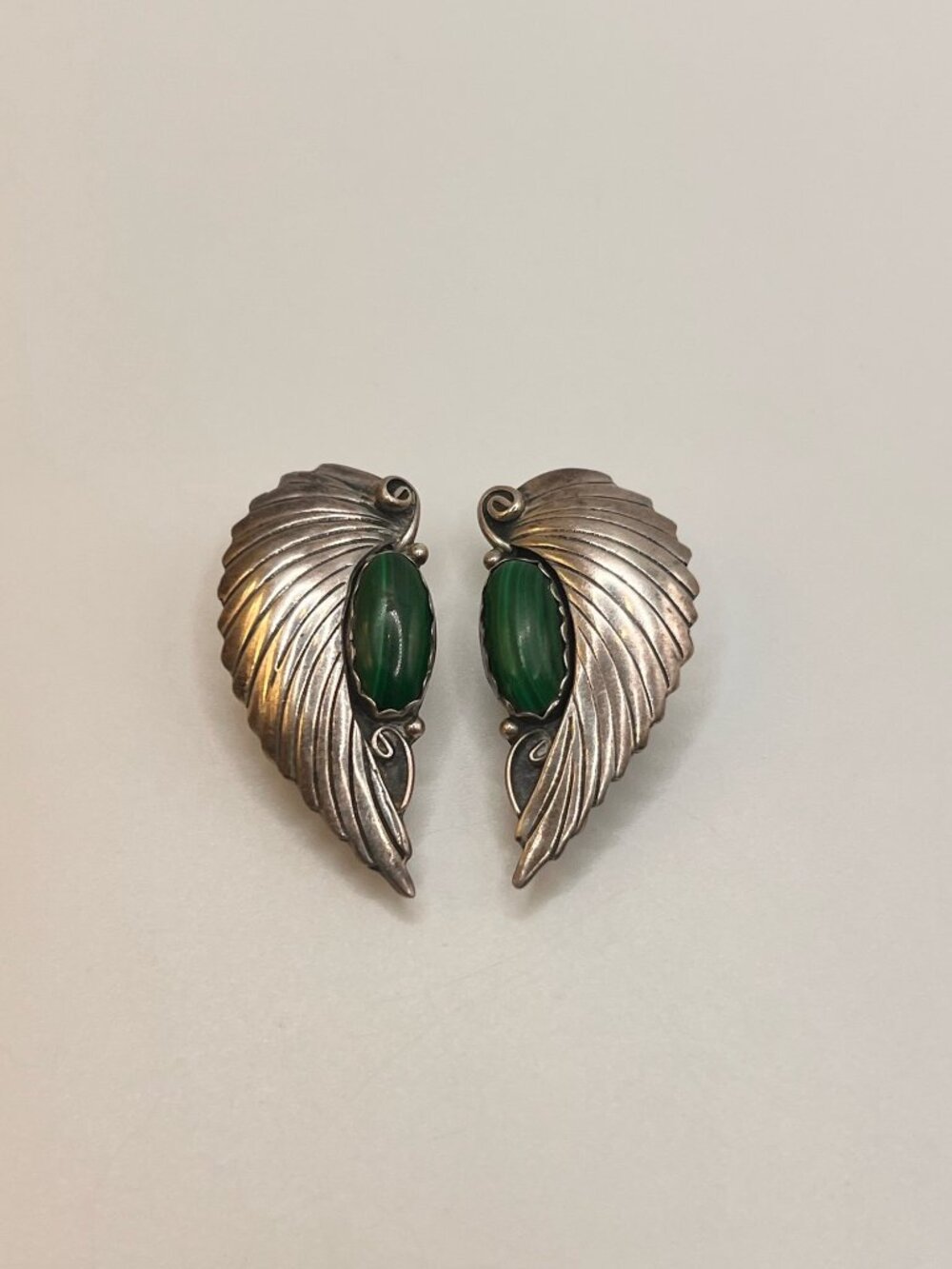 Vintage Sterling Silver Malachite Wing Clip On Earrings Green Stone 1.5 in